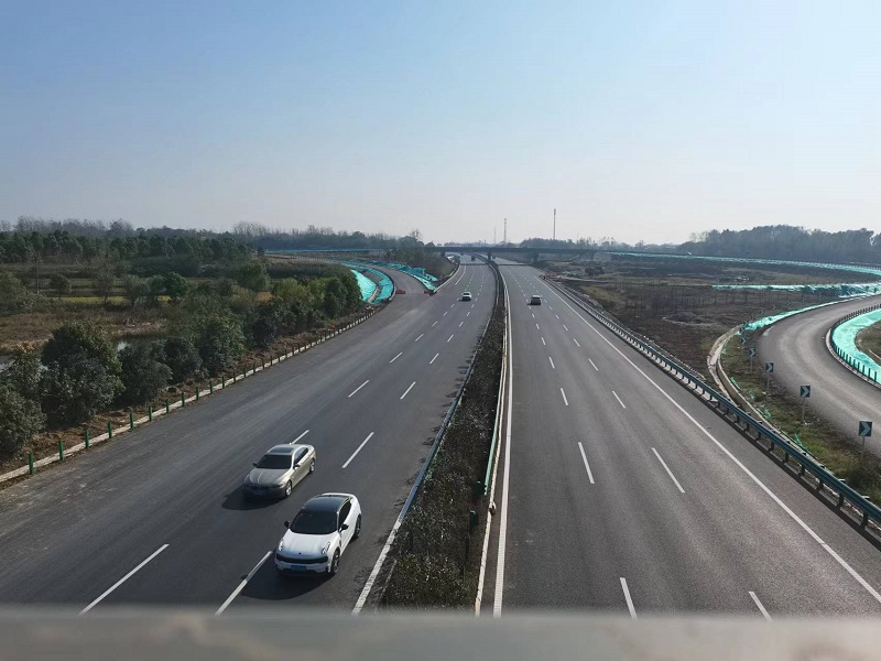 S366合六南通道全线顺利通车