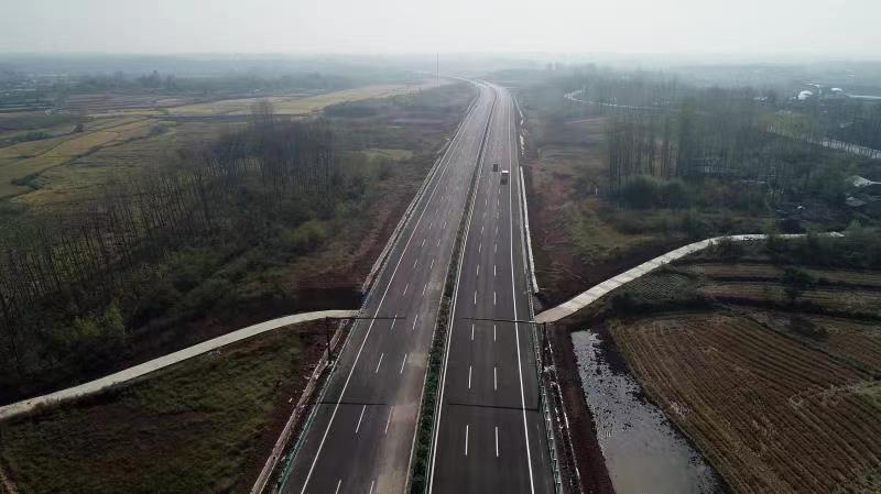 S366合六南通道全线顺利通车